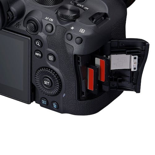 Cámara Canon EOS R6 Mark II RF24-105mm