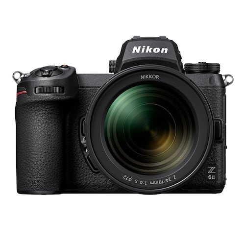 Cámara Nikon Z 6II C/ Lente 24-70 mm