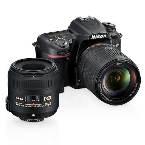Cámara Nikon Kit D7500 LK 40 mm BF
