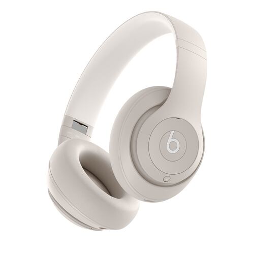 Audífonos Beats Studio Pro Arenisca