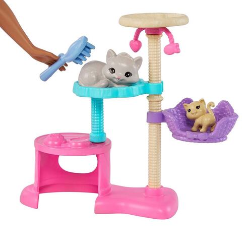 Barbie Muñeca Cuidado de Gatitos
