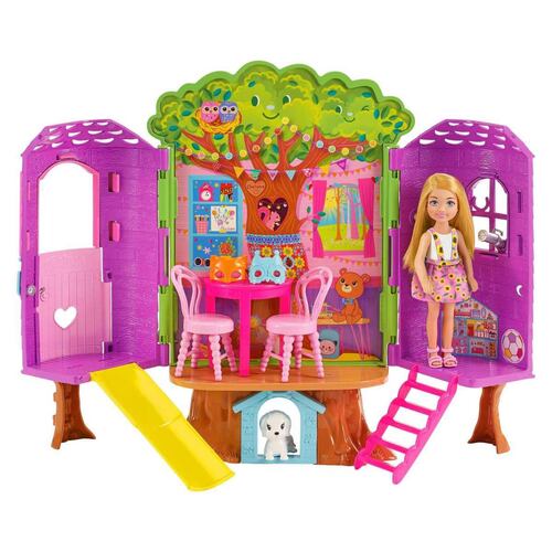Barbie La Película Muñeca Chelsea Casa del Árbol