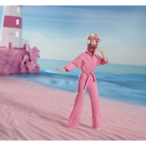 Barbie La Película. Barbie Jumpsuit Rosa