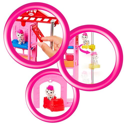 Barbie Profesiones Bombera al Rescate