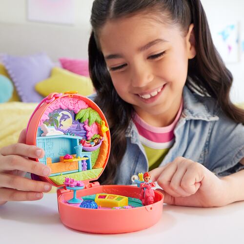 Set de Juego Compacto Mundo Sorpresa Perrito en Moto Polly Pocket