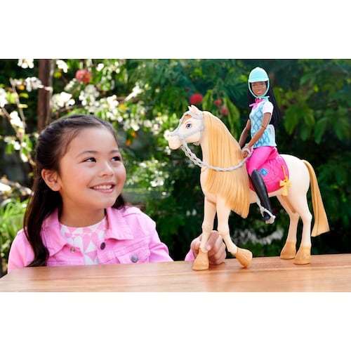 Set de Juego Caballo con Accesorios Barbie