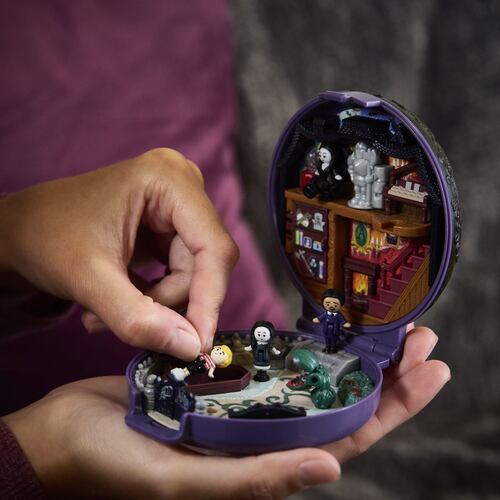 Set de Colección Addams Family Collector Compact Polly Pocket