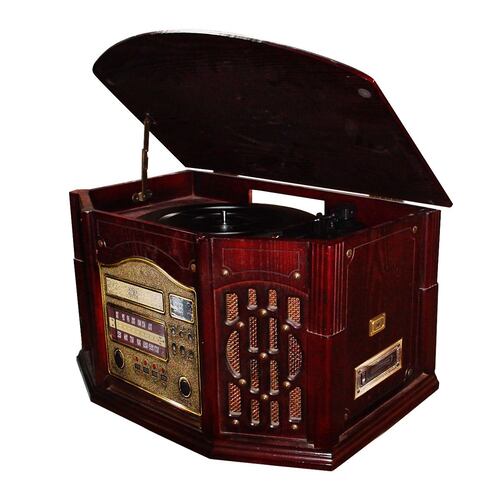 Radio AM/FM, CD. Modelo E-6630