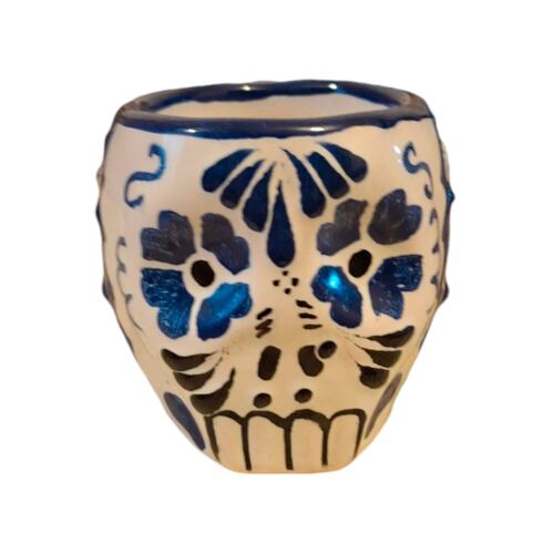 Taza en Talavera Azul Diseño Calavera Arte Cruz