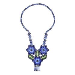collar-flor-chaquira-artesanal