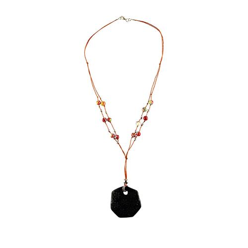 Collar barro con bolitas de colores