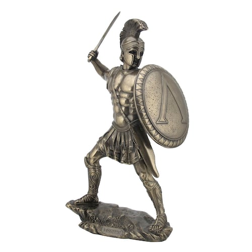 Espartano Leónidas protegiendo con escudo