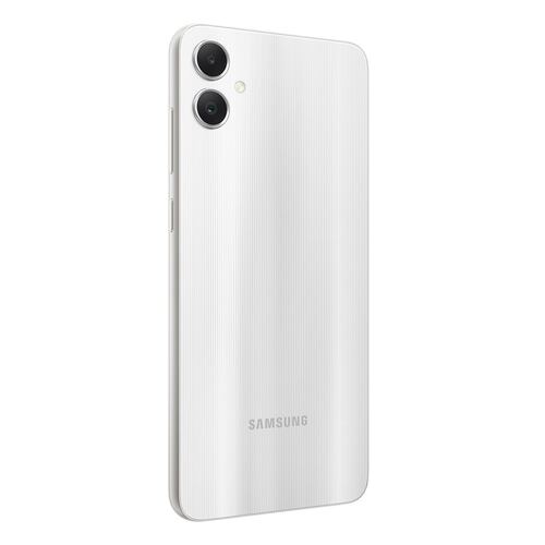 Celular Samsung Galaxy A05 64GB Plata Telcel R7