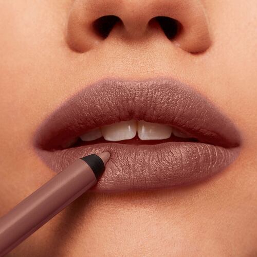 Delineador De Labios Revlon Colorstay Multi-Liner Less Traced