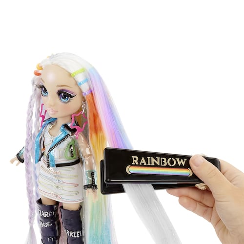 Muñeca Amaya Raine Hair Studio Rainbow High