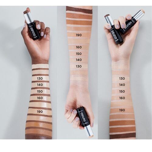 Base de Maquillaje L'Oréal París en Barra Infallible Stick Tono 140 Nat Rose