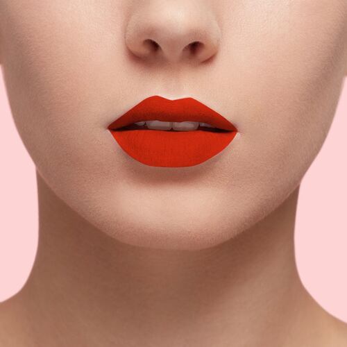 Labial liquido mate, Infallible Les Macarons L'Oréal Paris, Tono 826 Mademoiselle Mango