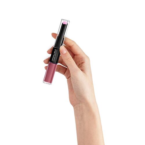 Labial de Larga Duración Infallible de Dos Pasos: Líquido y Bálsamo 209 Violet Parfait