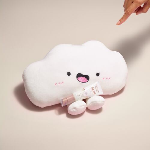 Prebase Plush Plump Covergirl