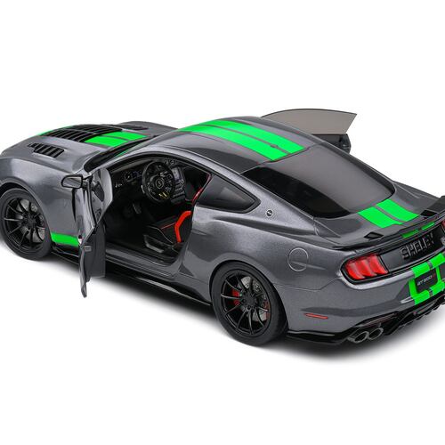 Vehículo a Escala 1:18 Ford Shelby Cobra Gt500