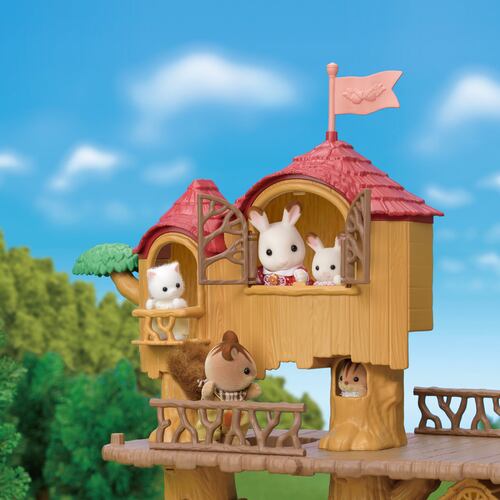 Casa de Aventuras en el Árbol Sylvanian Families