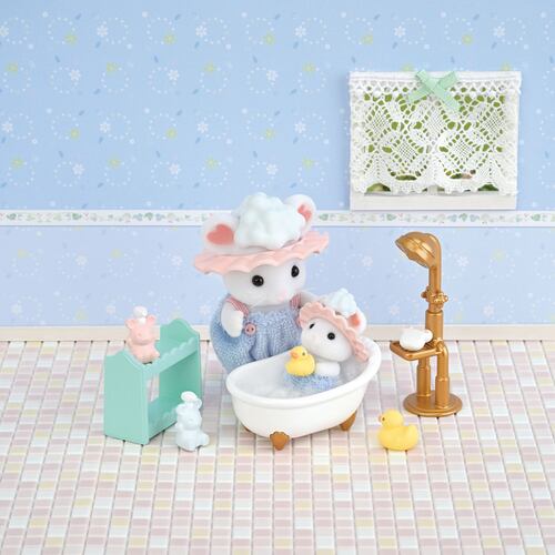 Set de Figuras Baño de Burbujas SYLVANIAN FAMILIES
