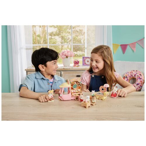 Set de Figuras Furgoneta de Donas SYLVANIAN FAMILIES