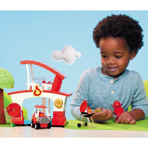 Lets Go Cozy Coupe Fire Station