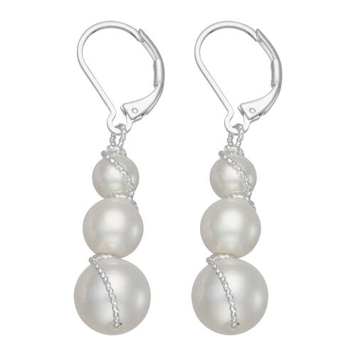Aretes Colgantes de 3 Perlas Diferentes Tamaños Youre Invited