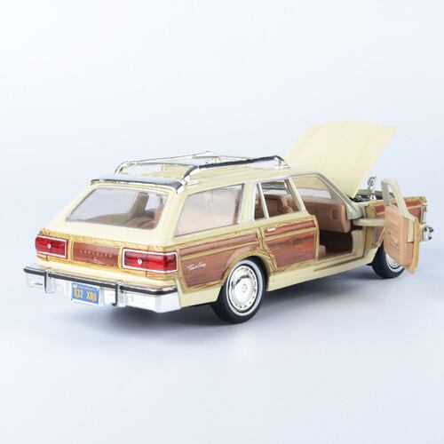 Vehículo de Colección Chrysler LeBaron Town & Country 1979 1:24