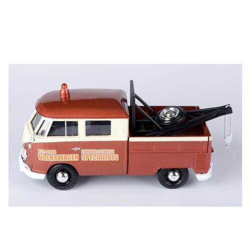 1:24 Volkwagen Type 2 Tow Truck