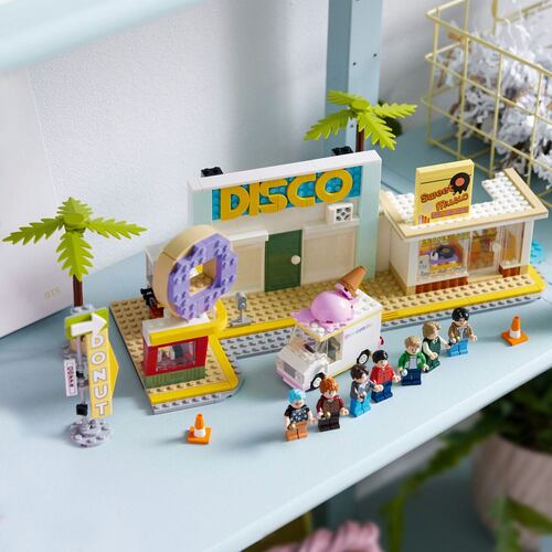 Lego BTS Dynamite 21339