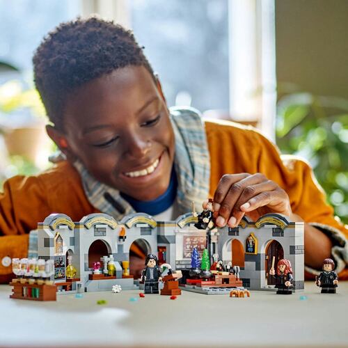 LEGO® Castillo de Hogwarts™: Clase de Pociones