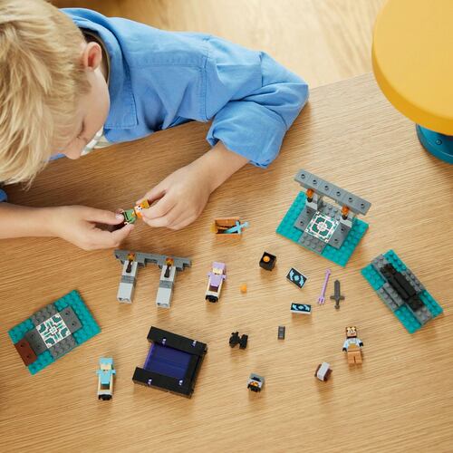 LEGO® La Armería