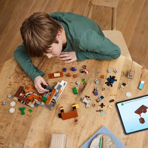 LEGO® El Pozo de Mina de los Páramos