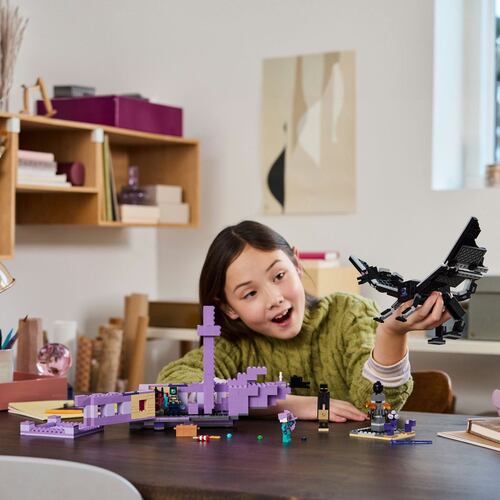 LEGO® El Dragón Ender y el Barco del End