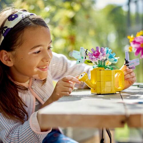 LEGO® Flores en Regadera