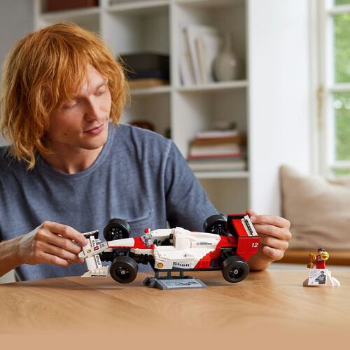 LEGO McLaren MP4/4 y Ayrton Senna