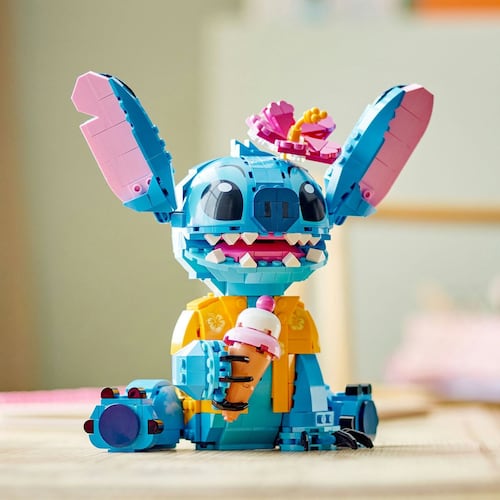 LEGO Stitch