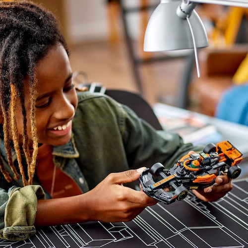 LEGO Auto de Carreras Fórmula 1 McLaren 2023