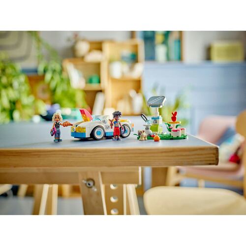LEGO® Auto Eléctrico y Cargador