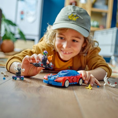 LEGO® Auto de Carreras de Spider-Man y Duende Verde Venomizado