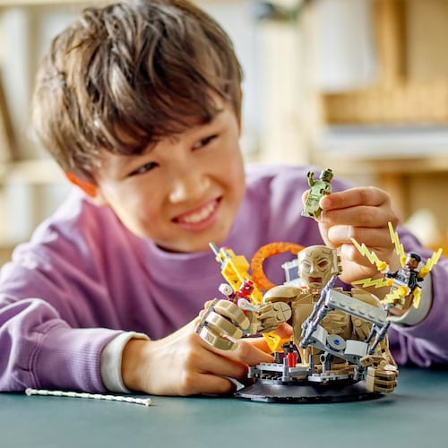 LEGO® Spiderman vs. Sandman: Batalla Final