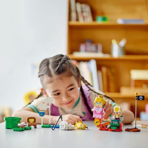 LEGO® Aventuras interactivas con LEGO® Peach™