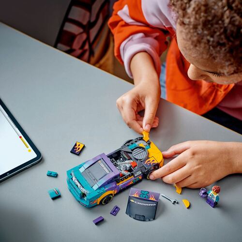 LEGO® NASCAR® Next Gen Chevrolet Camaro ZL1