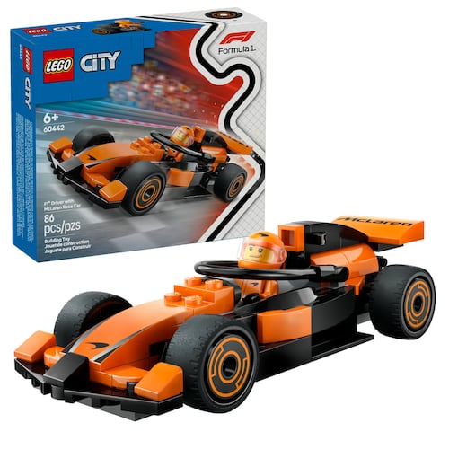 LEGO® Piloto de F1 con Auto de Carrera McLaren