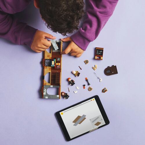 LEGO® Castillo de Hogwarts™: Clase de Encantamientos