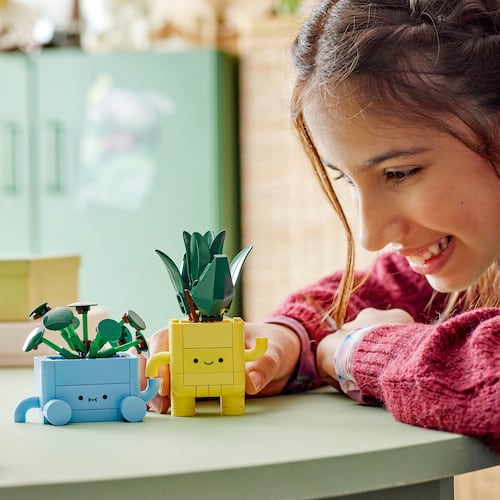 LEGO® Botanicals Plantas Felices Decoración 10349