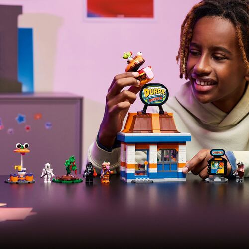 LEGO® Fortnite® Restaurante Durrr Burger Juguete 77076