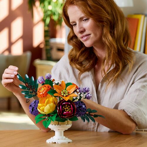 LEGO® Botanicals Arreglo Floral Modelo 10345
